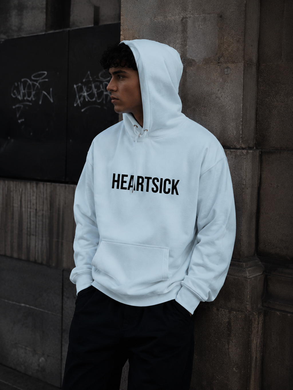 Hoodie Heartsick — INACHEVÉ